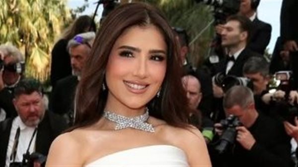 دخلت قائمة أجمل 100 وجه في العالم.. تعرف على أجر مي عمر في مسلسل رمضان 2026